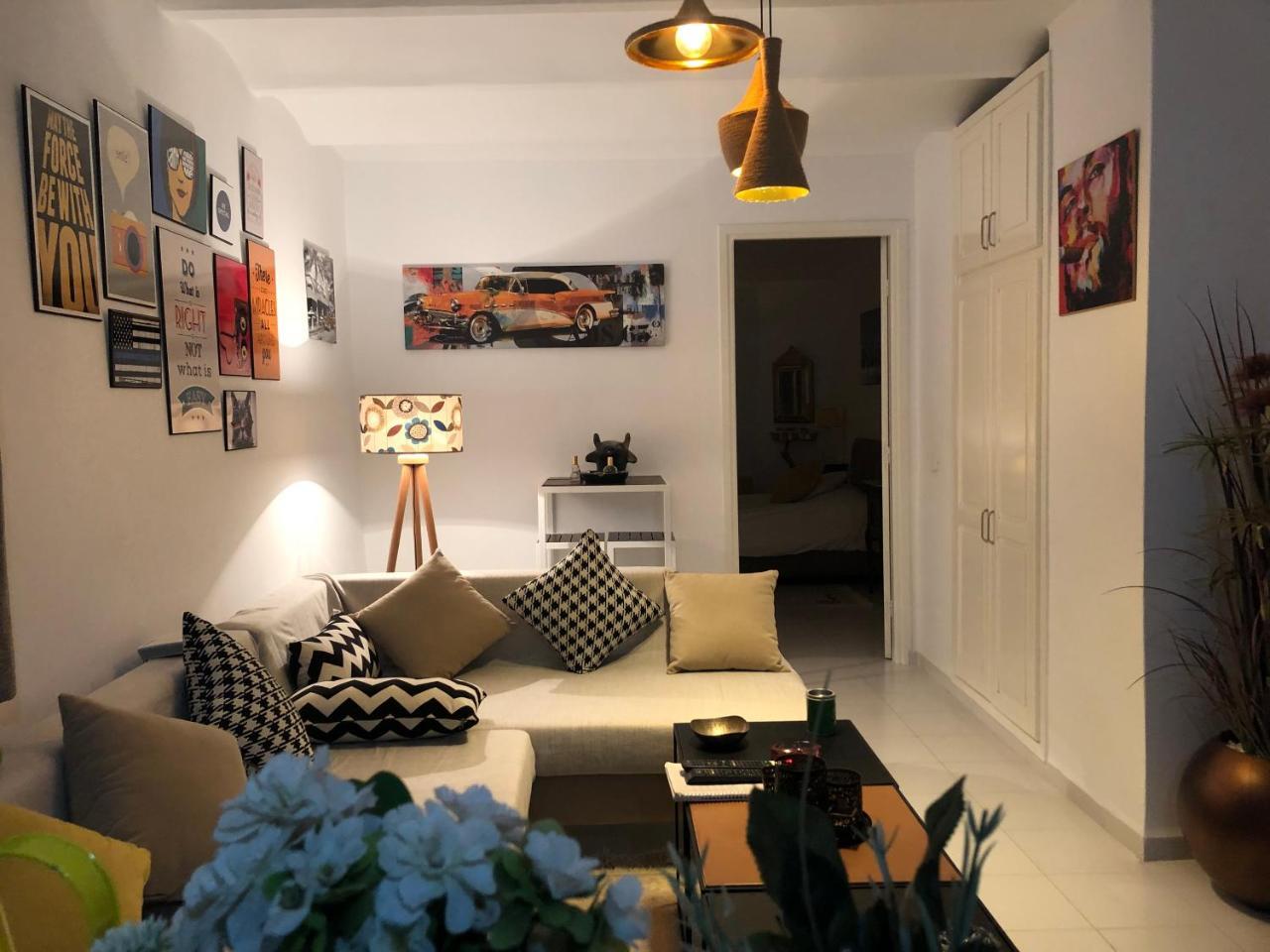 Cosy Appart En Plein Coeur De La Marsa Luaran gambar